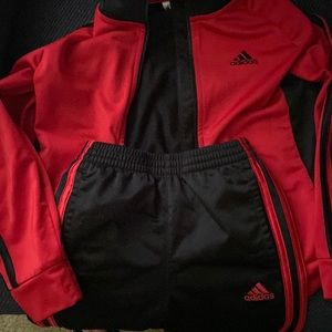 Adidas Boys size 6 Track Suit